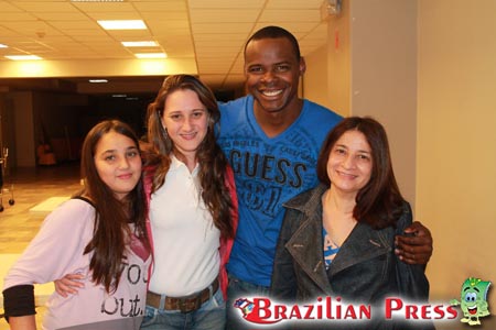 social press 1628 20130523 06