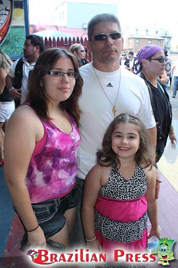 social press 1642 20130905 (15)