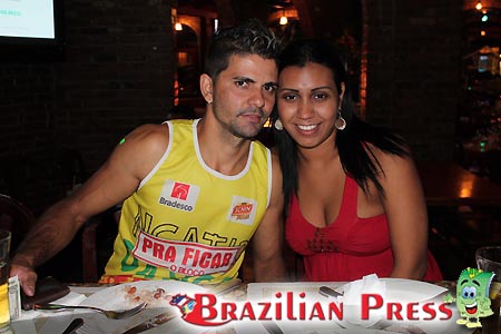 social press 1642 20130905 (4)