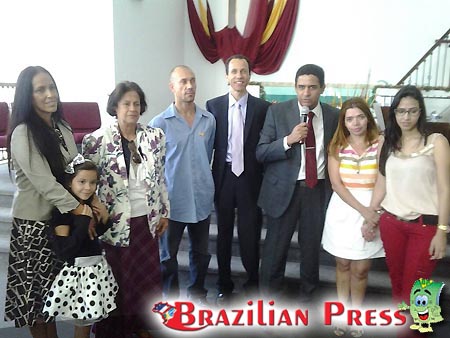 social press ed1699 20141002 (13)