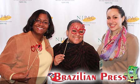 social press ed1719 20150219 03