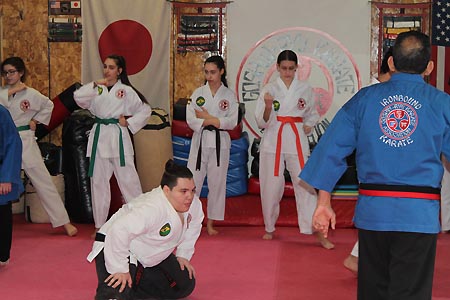 karate graduacao newark 2016 (2)
