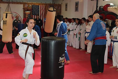 karate graduacao newark 2016 (40)